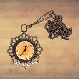 Bronze Sunflower Ladies Watch Pendant with Fresh Battery Item #1063